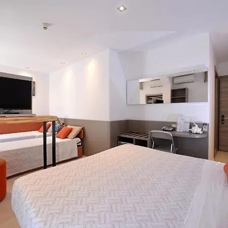 Otel Colorado 4*